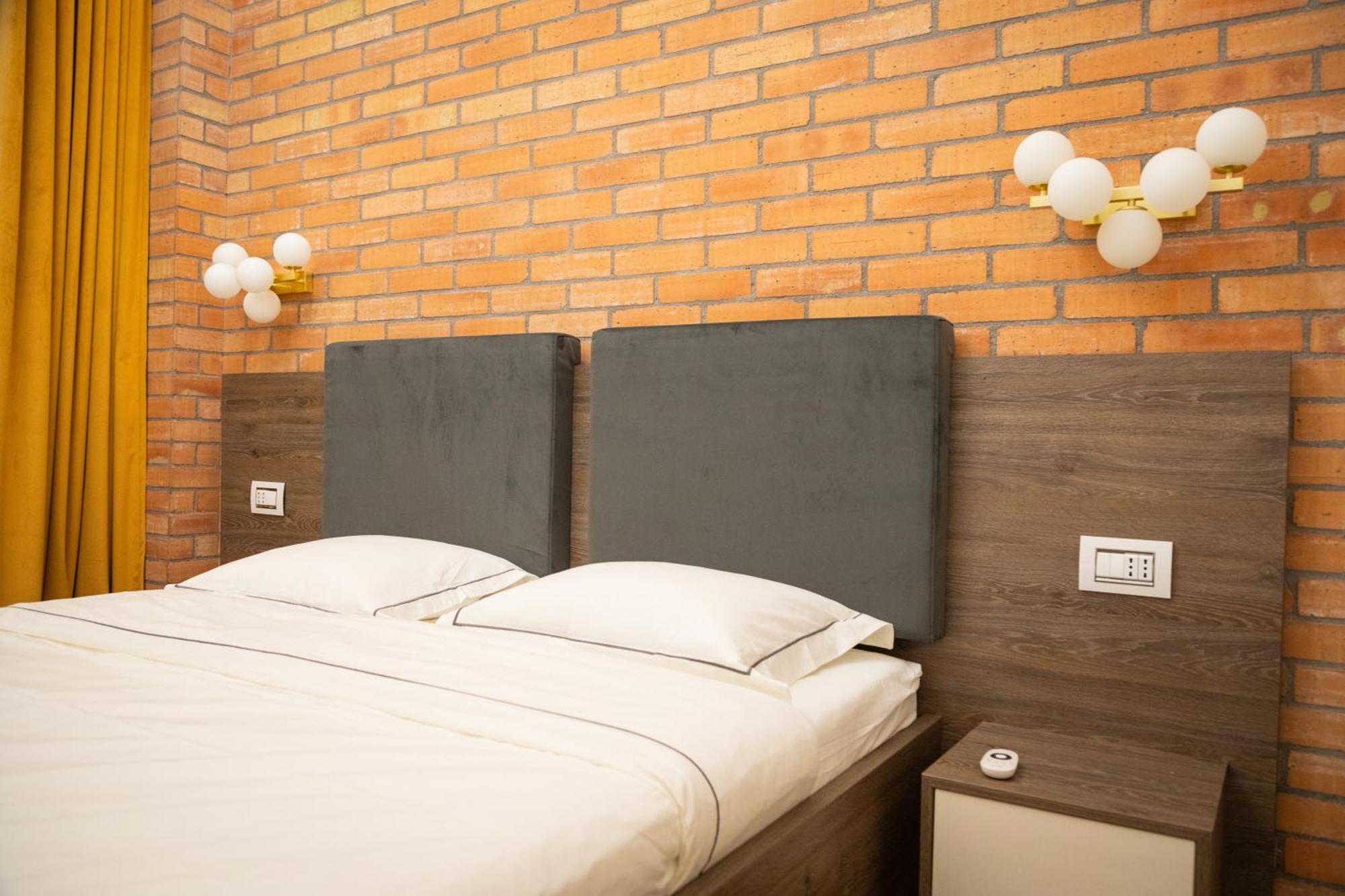Poshspot Apartments Cluj-Napoca Exterior photo